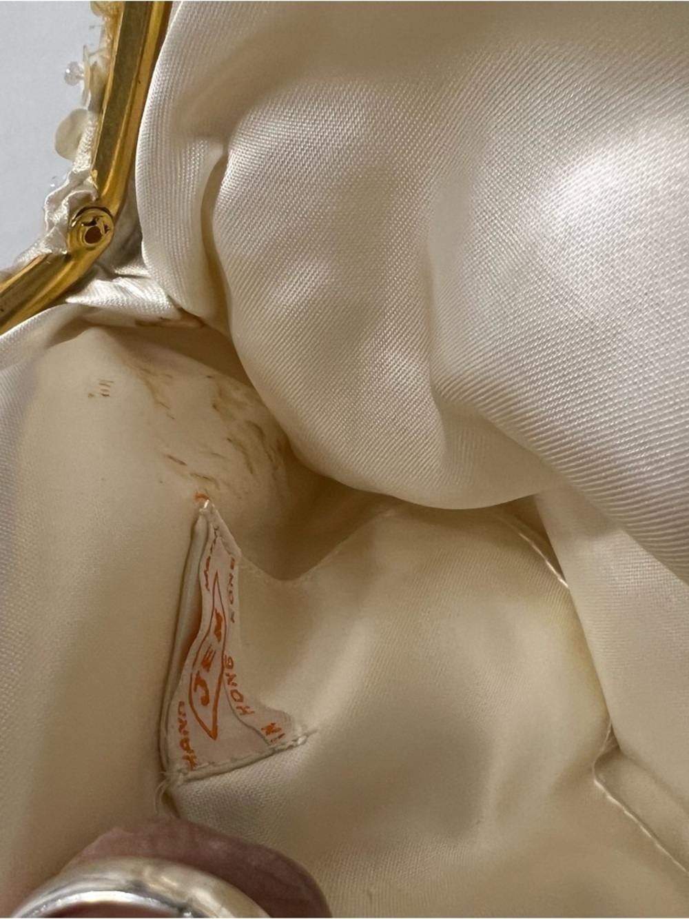 Vintage 1950s Formal Richere Bag
Walborg Ivory Satin Beaded Sequins
Mid-Century - Picture 8 of 8